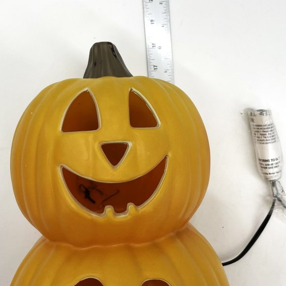Vtg Gemmy Blow Mold Halloween 3 Stack Tier Orange Pumpkins Jack-O-Lanterns-Light - Picture 6 of 6